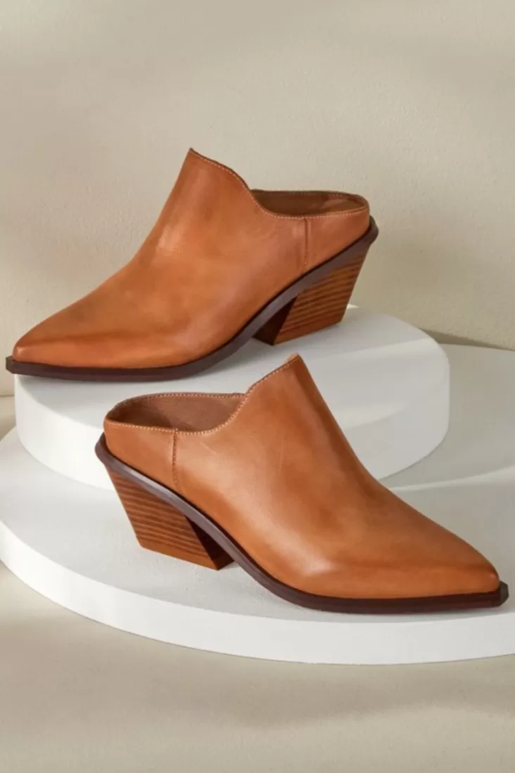 Soft Surroundings Antelope Caleb Leather Mules