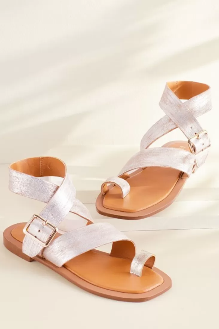 Soft Surroundings Diba True Cite See Buckle Sandal