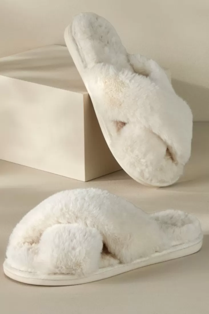 Soft Surroundings Dreama Faux Fur Cross Band Slippers